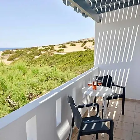 Paradise Hotel 3*