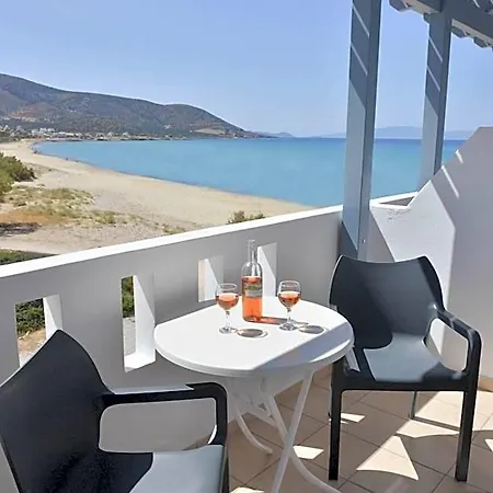 Paradise Hotel 3*