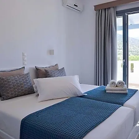 Paradise Hotel